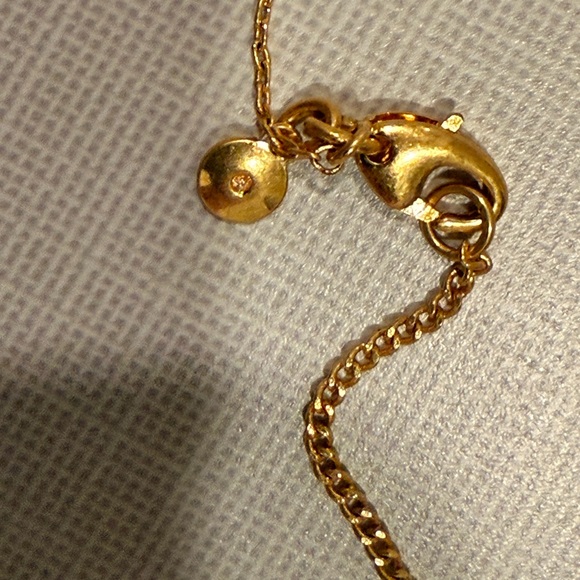 Madewell Gold Daisy Pendant Necklace - Picture 6 of 7